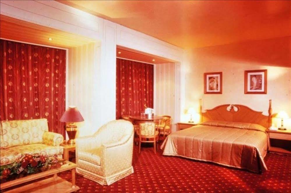 Grand Hotel Bejrút Exteriér fotografie